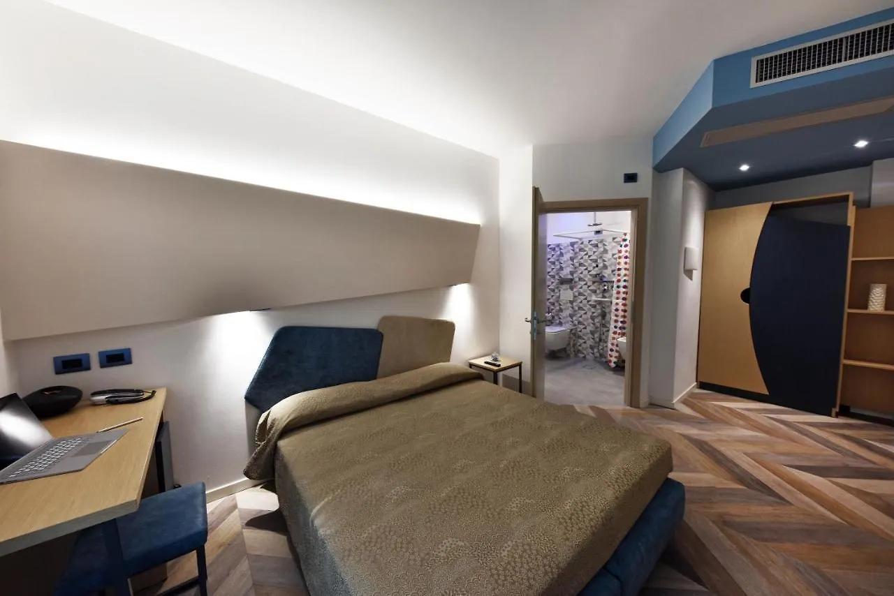 Color Hotel Rimini Włochy