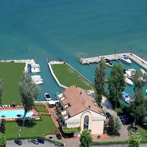 *** Hotel Yachting Mistral Italien